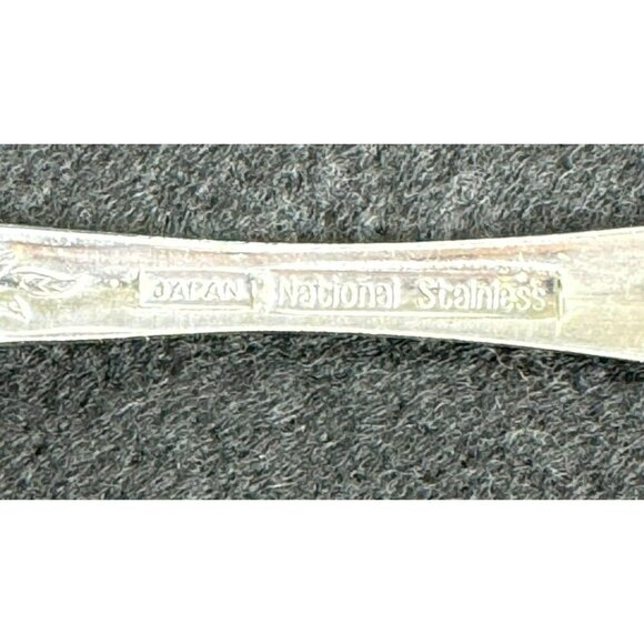 Vintage National Stainless Rose and Leaf Japan Flatware Set 2 Knives 4 Teaspoons - Picture 9 of 12